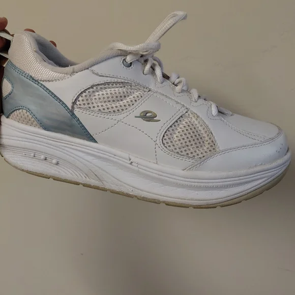 Easy Spirit Women's White Gravity Laceup Athletic Walking Shoes Size 8 - Picture 9 of 11